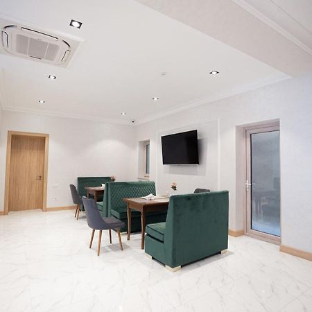 5 Wood Hotel & Spa Tashkent Exterior photo